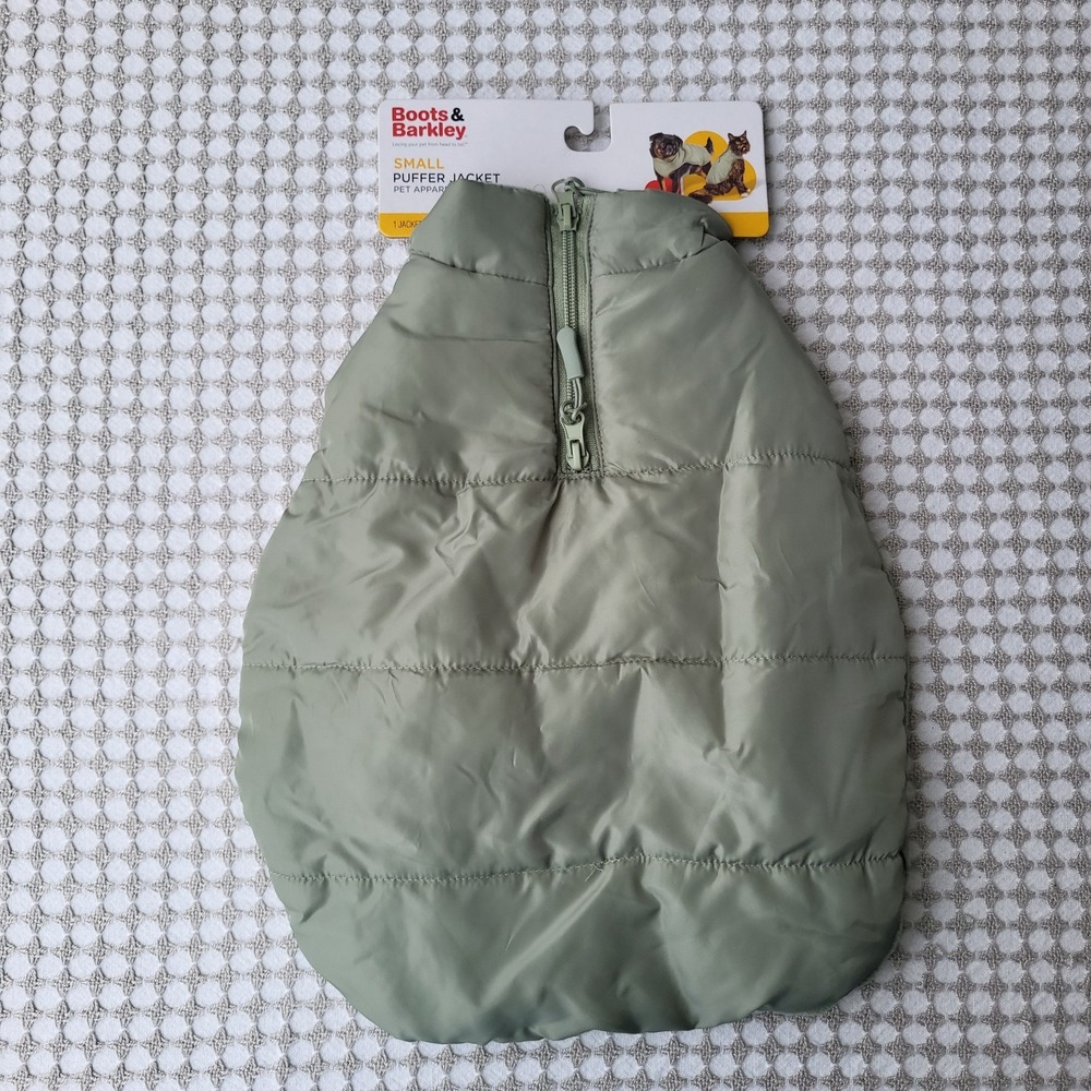 Boots & Barkley Pet Puffer Jacket Sage Green Small Fleece Lined NWT